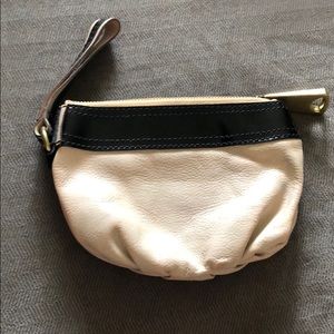 Fossil clutch
